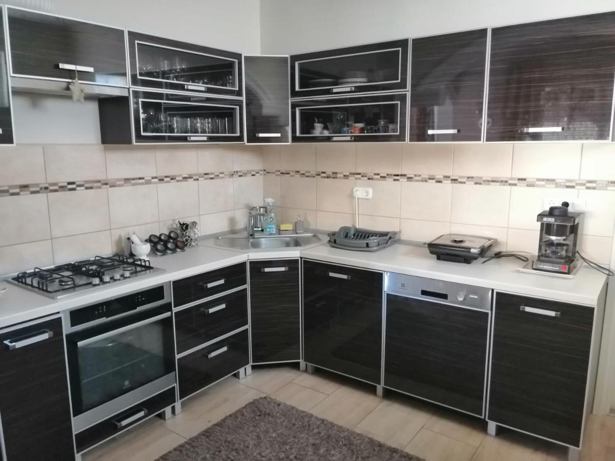 Elza Apartman Makó Zimmer foto