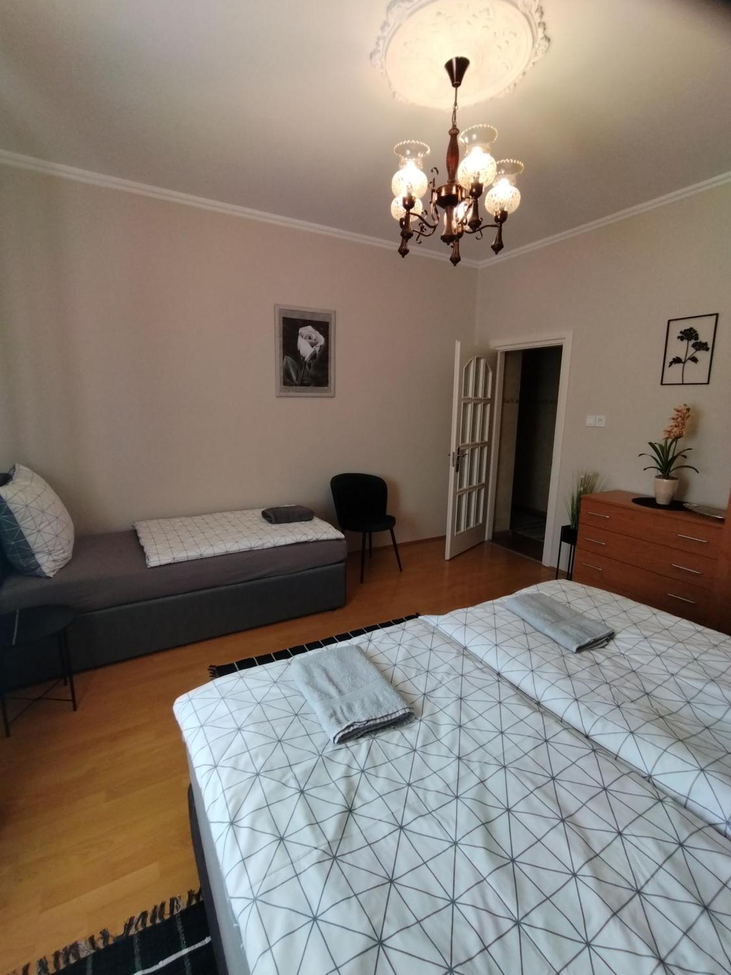 Elza Apartman Makó Exterior foto