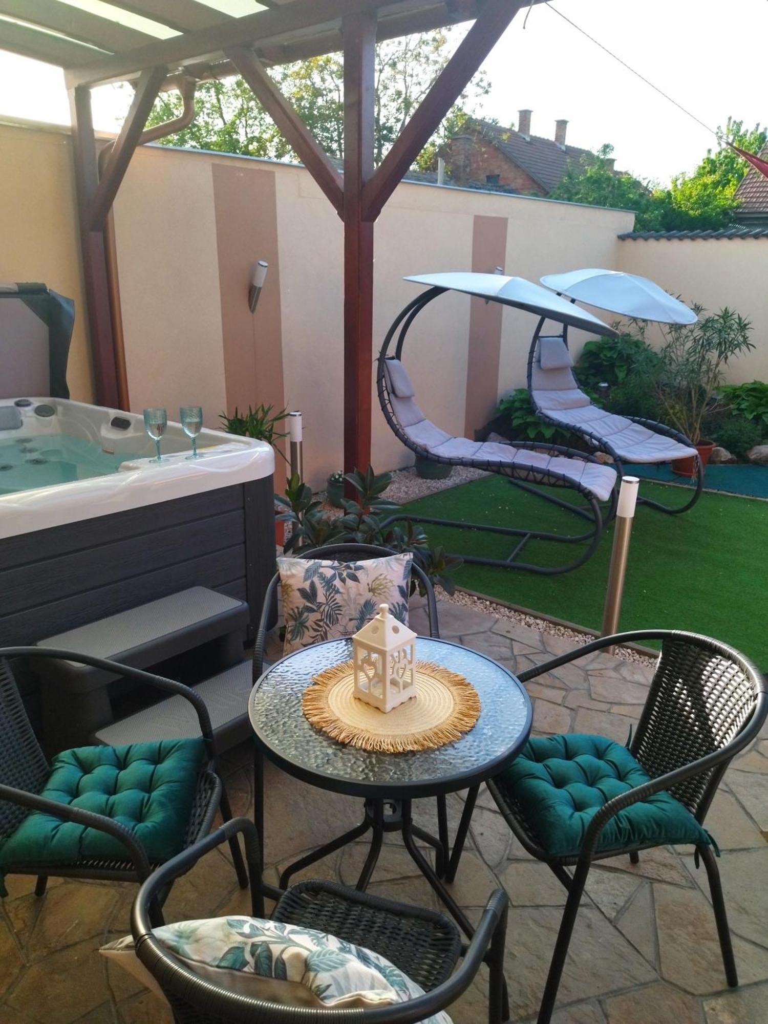 Elza Apartman Makó Exterior foto